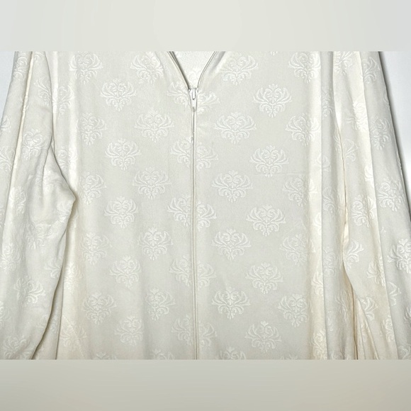 Noire Jasmine Rose Ivory Luxurious Soft Long Robe w/ Front Zipper & Pockets, XL - Picture 10 of 14